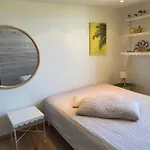 Maison Mediterraneenne Proche Du Coeur De Ville, Avec Piscine Villa *